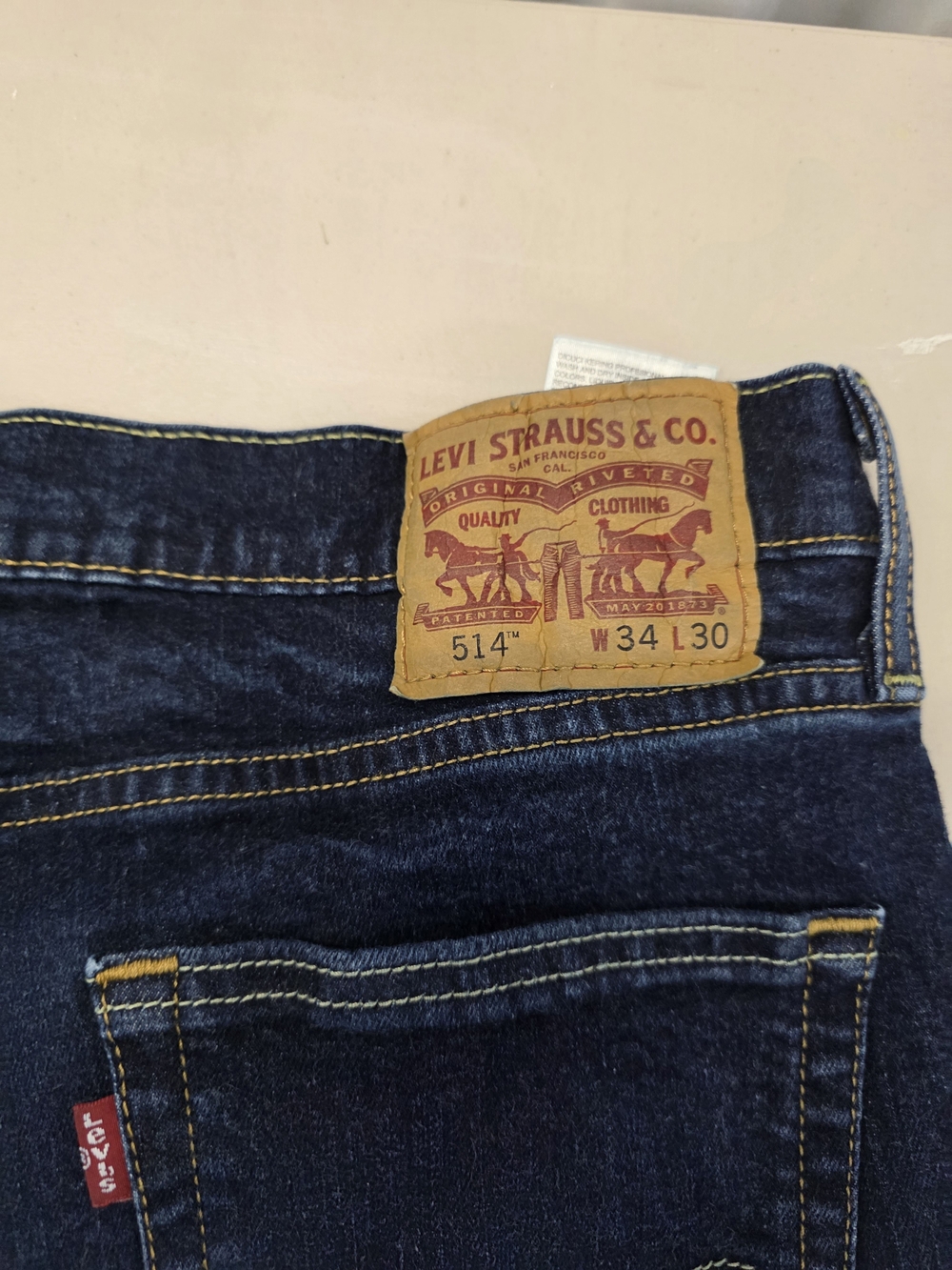 Levi's 514 Jeans Men's Size 34x30 - Picture 4 of 5